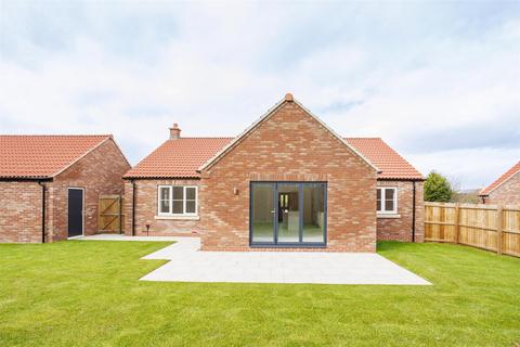 undefined, Tholthorpe