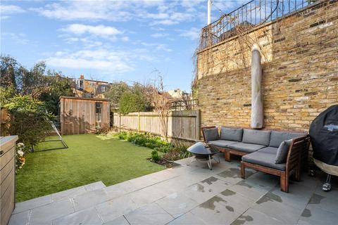 undefined, Queensmill Road, London, SW6