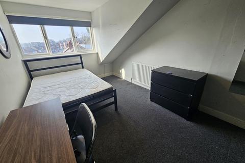 undefined, South Parade, Leeds LS6