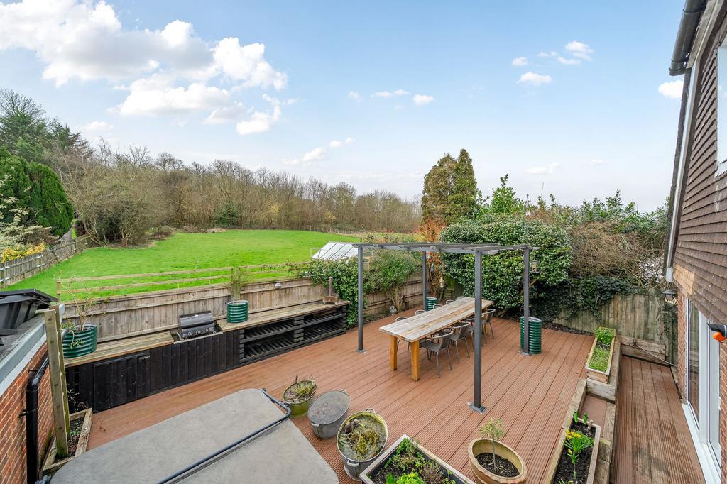 Elevated Rear Garden &amp; Views