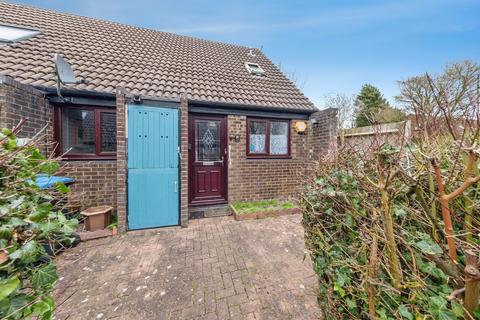 2 bedroom semi-detached bungalow for sale, Arncliffe Drive, Heelands, Milton Keynes