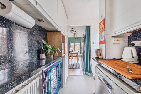 2 bedroom semi-detached bungalow for sale, Arncliffe Drive, Heelands, Milton Keynes