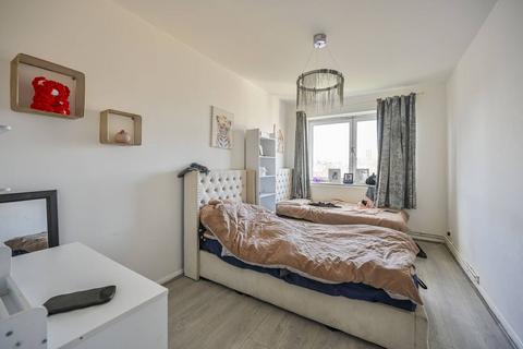 2 bedroom flat for sale, Anderson Road, Hackney, London, E9