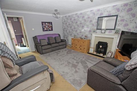 3 bedroom terraced house for sale, Blackfield Road, Bournemouth
