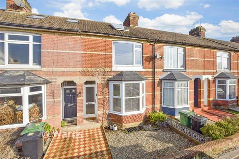 2 bedroom terraced house for sale, Heath Road, Maidstone ME16