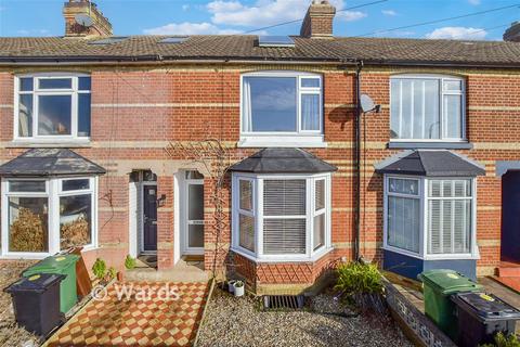2 bedroom terraced house for sale, Heath Road, Maidstone ME16