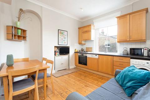 2 bedroom flat to rent, Arundel Mansions, Fulham, London, SW6