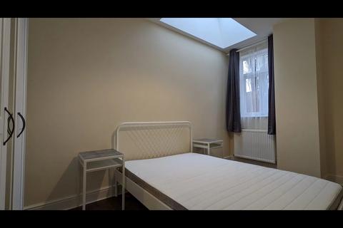 undefined, Middleton Hall Road, Birmingham, B30