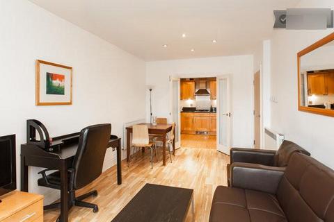 2 bedroom apartment to rent, Beckford Close, London, W14