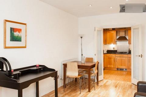 2 bedroom apartment to rent, Beckford Close, London, W14
