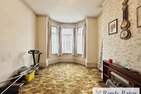 3 bedroom terraced house for sale, Cardigan Street, Greater Manchester M6