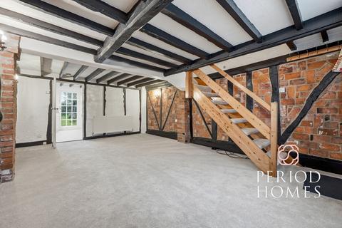 2 bedroom terraced house for sale, High Street, Stock
