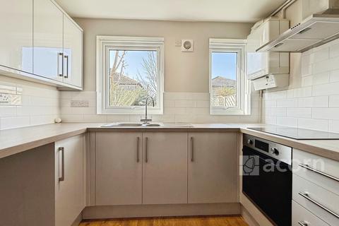 undefined, Alexandra Road Erith DA8
