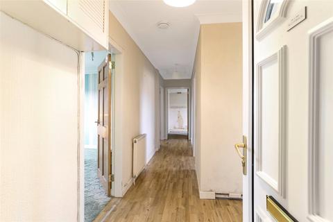 2 bedroom flat for sale, Cairns Road, Cambuslang, Glasgow, South Lanarkshire, G72