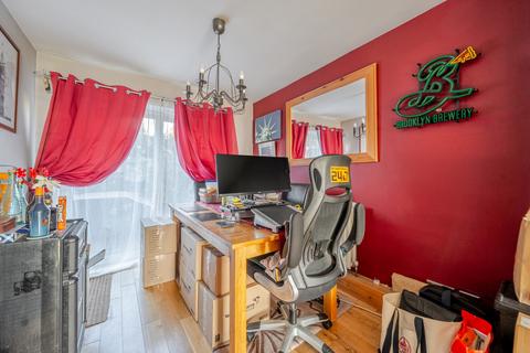 3 bedroom end of terrace house for sale, Templemere, Hampshire PO14