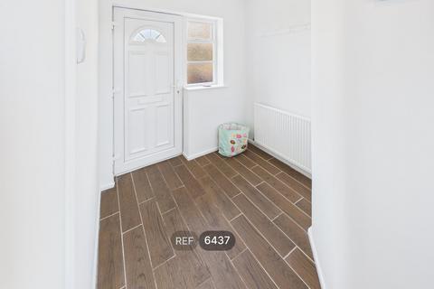 undefined, 7b, Top Fold, Knottingley, WF11 9JD