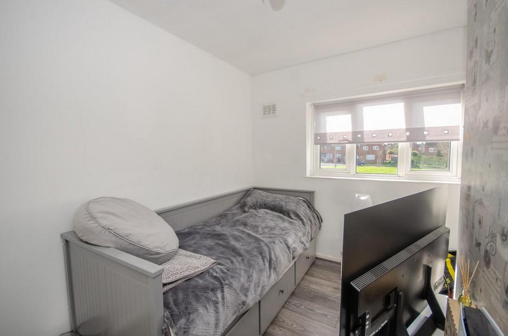 Bedroom 3.jpg
