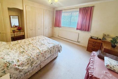 2 bedroom flat for sale, Cranford Avenue, Devon EX8