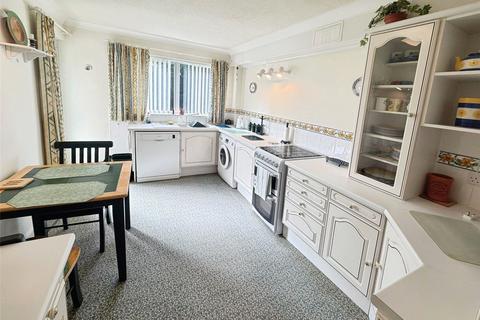 2 bedroom flat for sale, Cranford Avenue, Devon EX8
