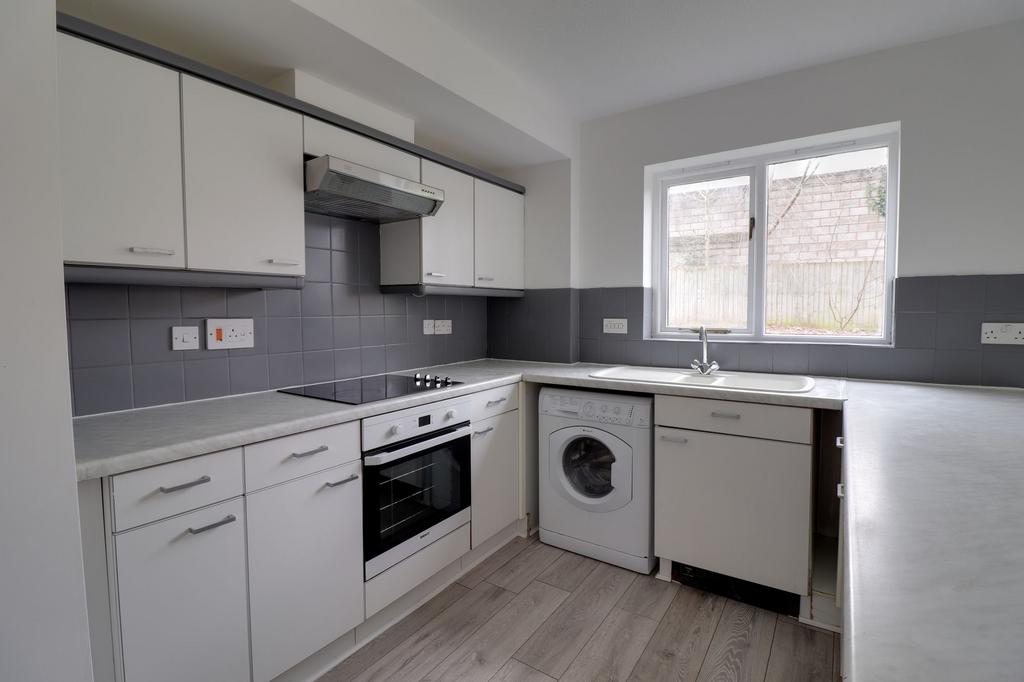 Open plan lounge &amp; kitchen