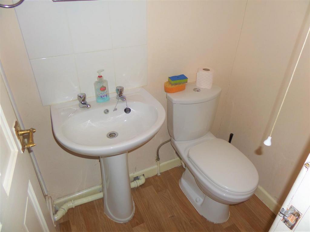 Shower Room Pic 1