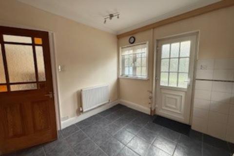 3 bedroom property to rent, PONTYCLUN, CF72