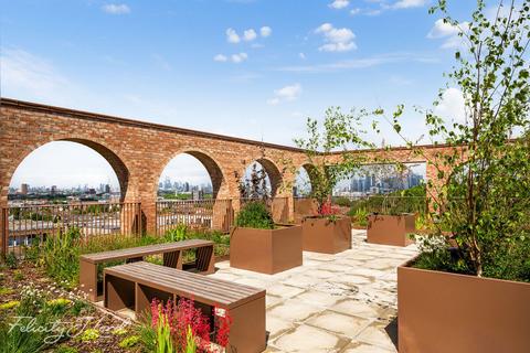3 bedroom apartment for sale, Chalkstone Lane, London