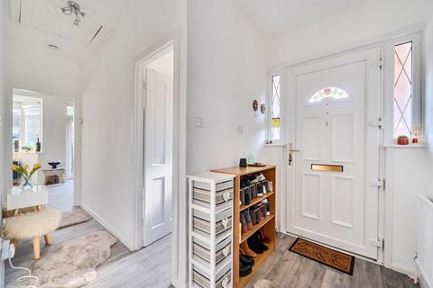 2 bedroom bungalow for sale, Green Lane, Chislehurst, Kent, BR7
