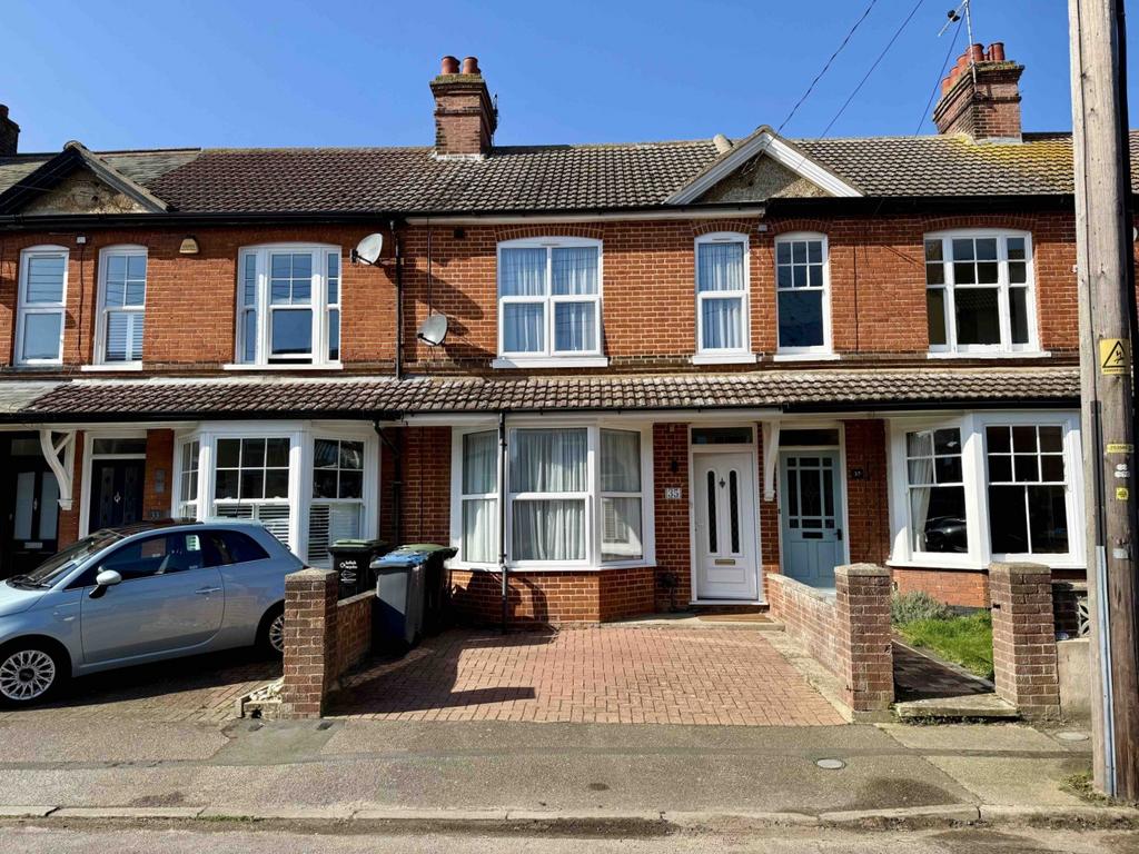 3 Bedroom Terraced For Sale