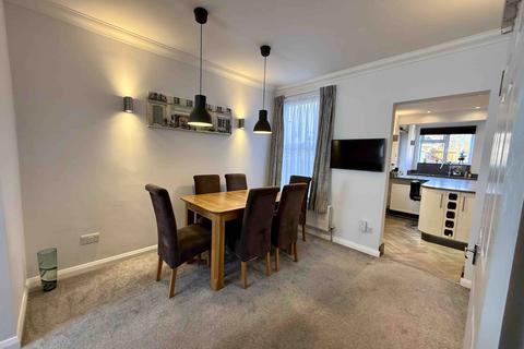 3 bedroom terraced house for sale, Felix Road, Felixstowe, IP11