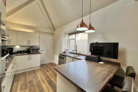 5 bedroom semi-detached house for sale, Gresham Road, Cleveleys FY5
