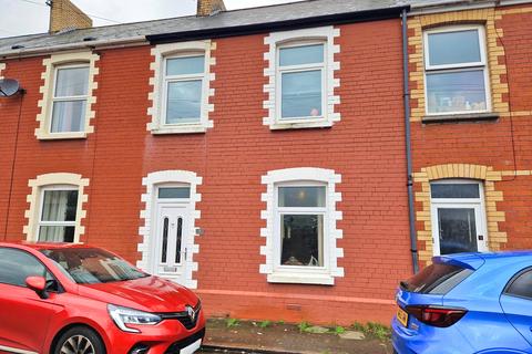 3 bedroom terraced house for sale, VINTIN TERRACE, PORTHCAWL, CF36 5LS