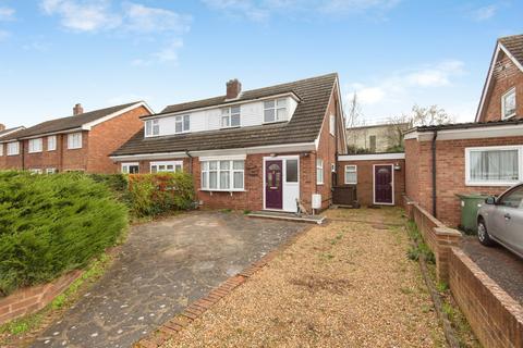 undefined, Holme Court Avenue, Biggleswade, Bedfordshire, SG18