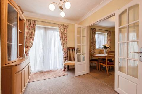 undefined, Holme Court Avenue, Biggleswade, Bedfordshire, SG18