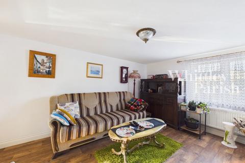 2 bedroom cottage for sale, Victoria Road, Diss