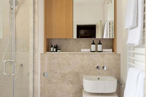 1 bedroom apartment to rent, Harley Street