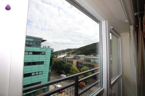 2 bedroom apartment to rent, Gentle's Entry, Holyrood, Edinburgh, EH8