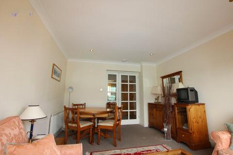 2 bedroom apartment to rent, Gentle's Entry, Holyrood, Edinburgh, EH8