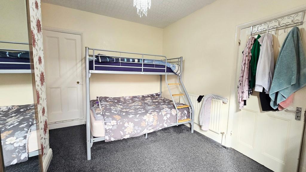 Second bedroom