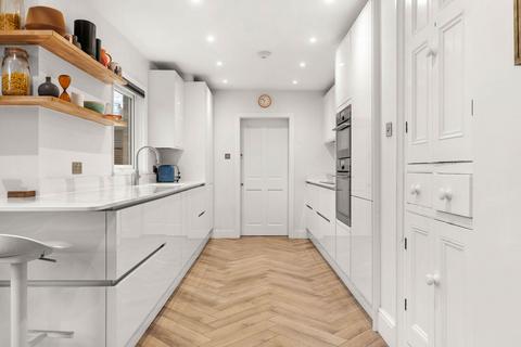 undefined, 42 Ombersley Road, Worcester.  WR3 7ET