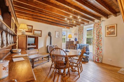 3 bedroom character property for sale, West End, Stalling Busk