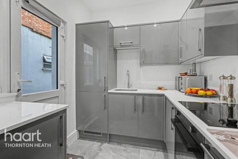 2 bedroom maisonette for sale, Melfort Road, Thornton Heath