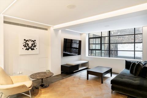 2 bedroom flat for sale, Royalty Mews, London W1D