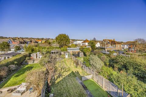 4 bedroom semi-detached house for sale, Solent Road, Portsmouth PO6