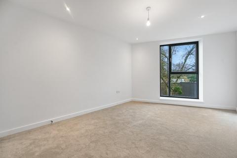 1 bedroom house to rent, Preston Road, Harrow, ha3 0qa