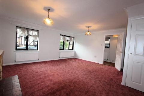 undefined, Wickham Close, Newington ME9