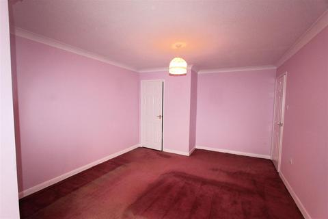undefined, Wickham Close, Newington ME9
