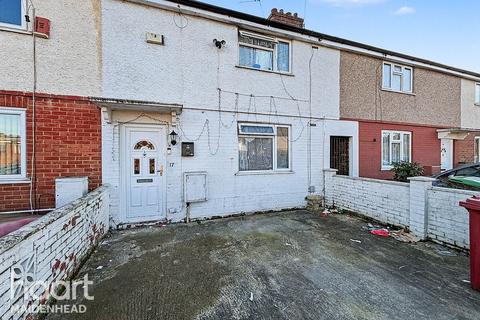 3 bedroom terraced house for sale, Granville Avenue, SLOUGH