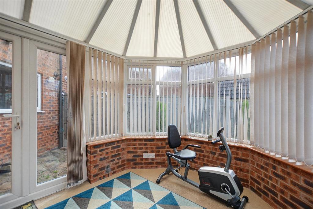 Conservatory 1.jpeg