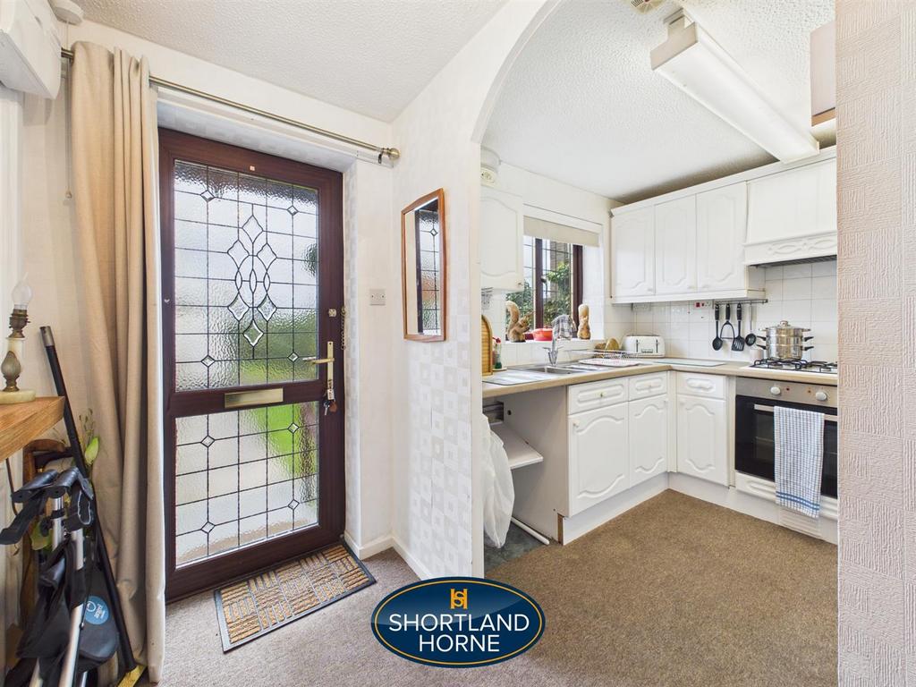 Hall/kitchen
